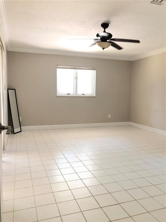Recently Rented: $3,500 (4 beds, 2 baths, 2129 Square Feet)