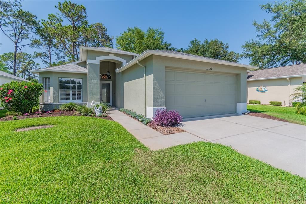 Recently Sold: $249,900 (2 beds, 2 baths, 1585 Square Feet)