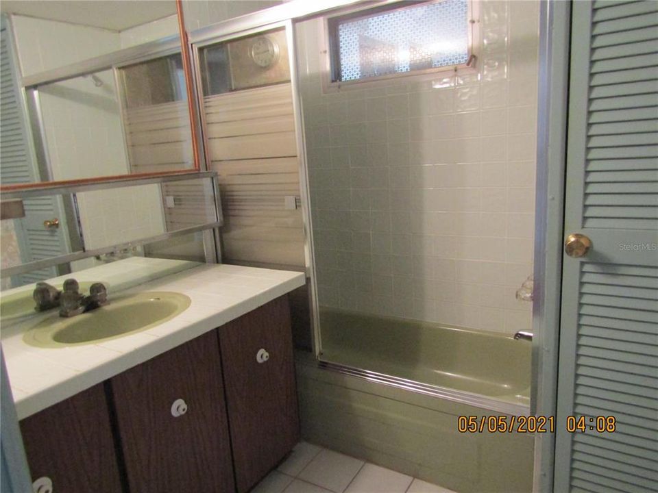 Недавно арендовано: $1,100 (1 спален, 1 ванн, 1100 Квадратных фут)