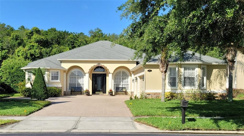 Recently Sold: $635,000 (4 beds, 3 baths, 3142 Square Feet)