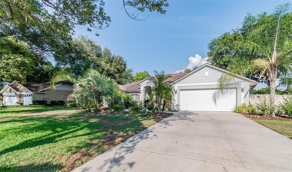 Recently Sold: $397,000 (4 beds, 2 baths, 2187 Square Feet)