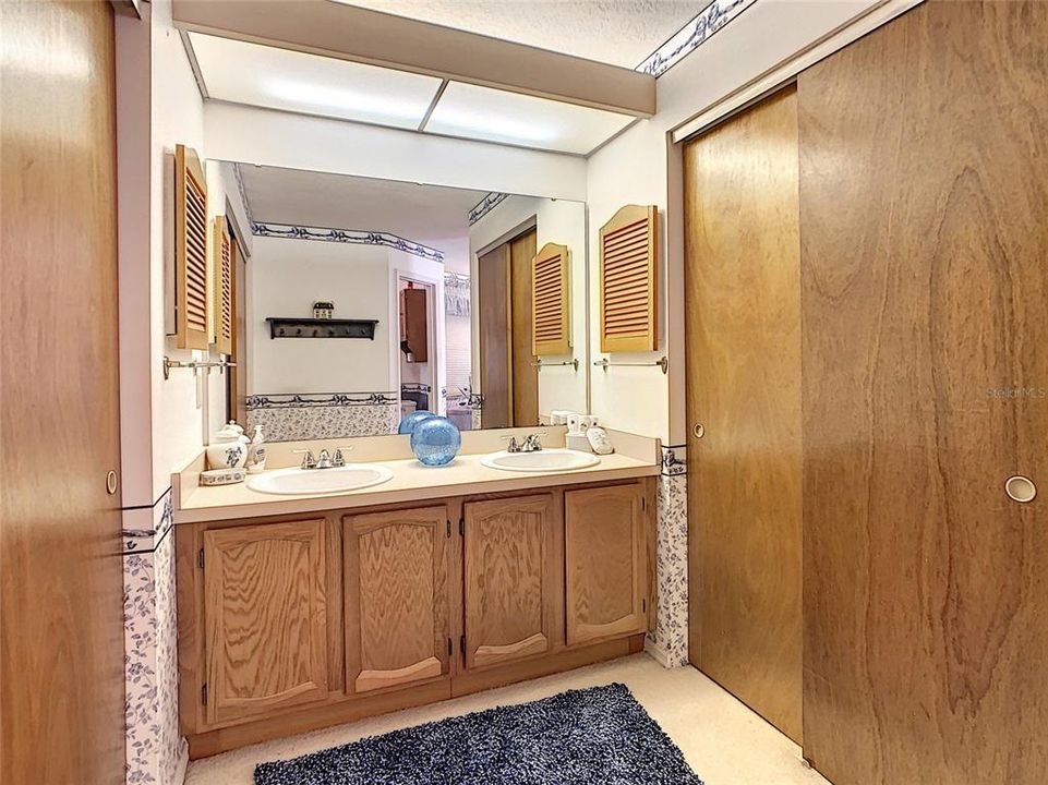 最近售出: $269,000 (2 贝兹, 2 浴室, 1923 平方英尺)