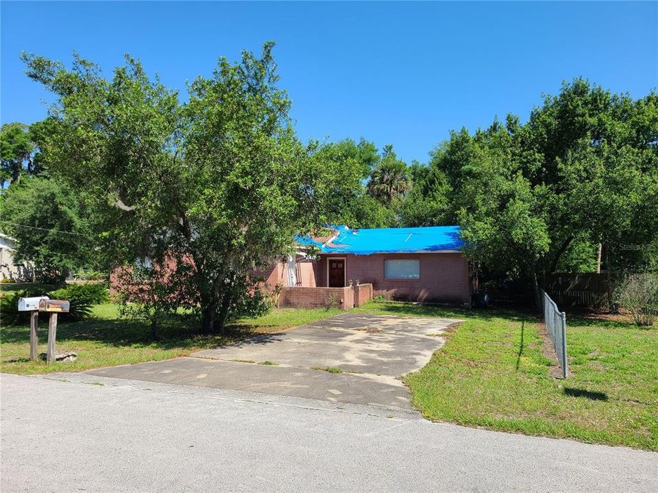 Recently Sold: $165,000 (4 beds, 2 baths, 1731 Square Feet)