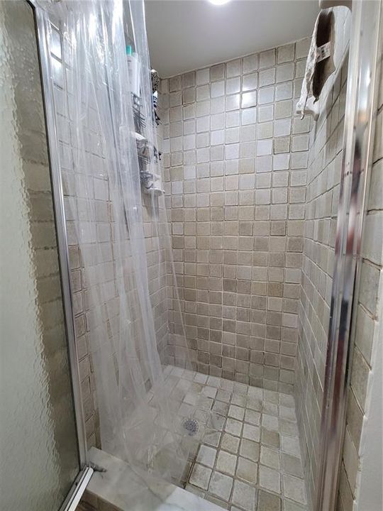 最近租的: $2,400 (2 贝兹, 2 浴室, 1110 平方英尺)
