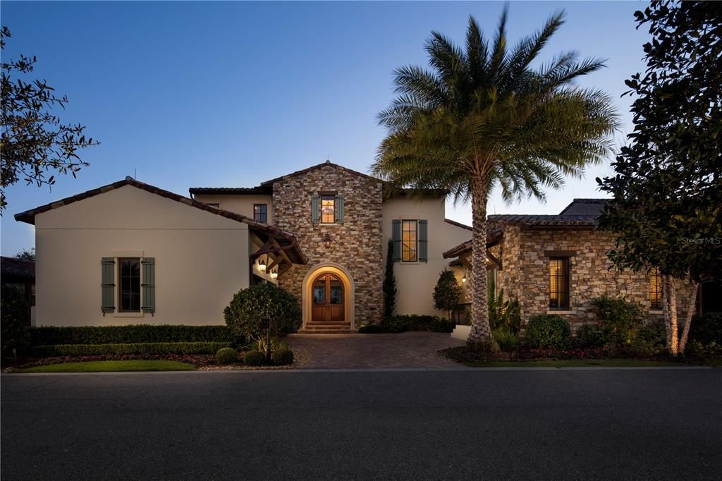 Recently Sold: $3,200,000 (5 beds, 5 baths, 4220 Square Feet)