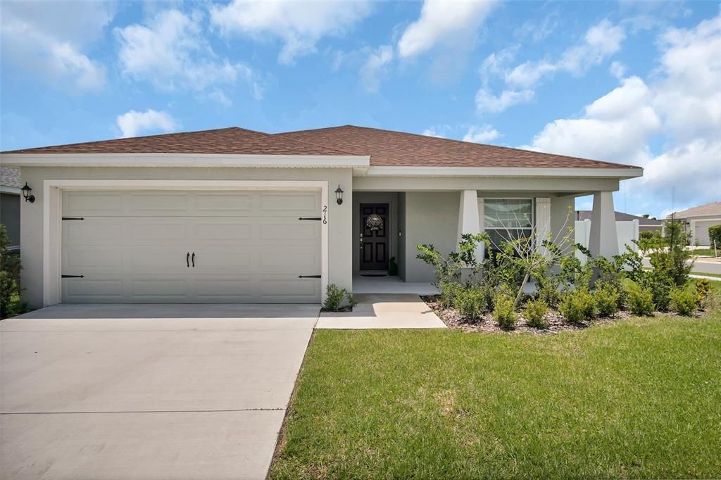 Recently Sold: $263,500 (4 beds, 2 baths, 1715 Square Feet)
