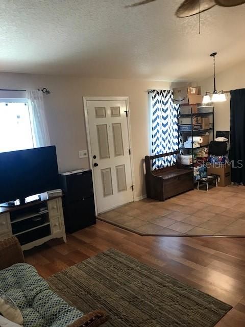 Recently Sold: $158,000 (2 beds, 2 baths, 1056 Square Feet)