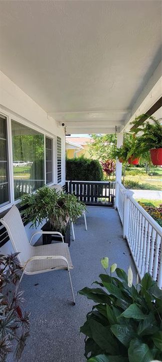 Recently Sold: $260,000 (2 beds, 2 baths, 1114 Square Feet)