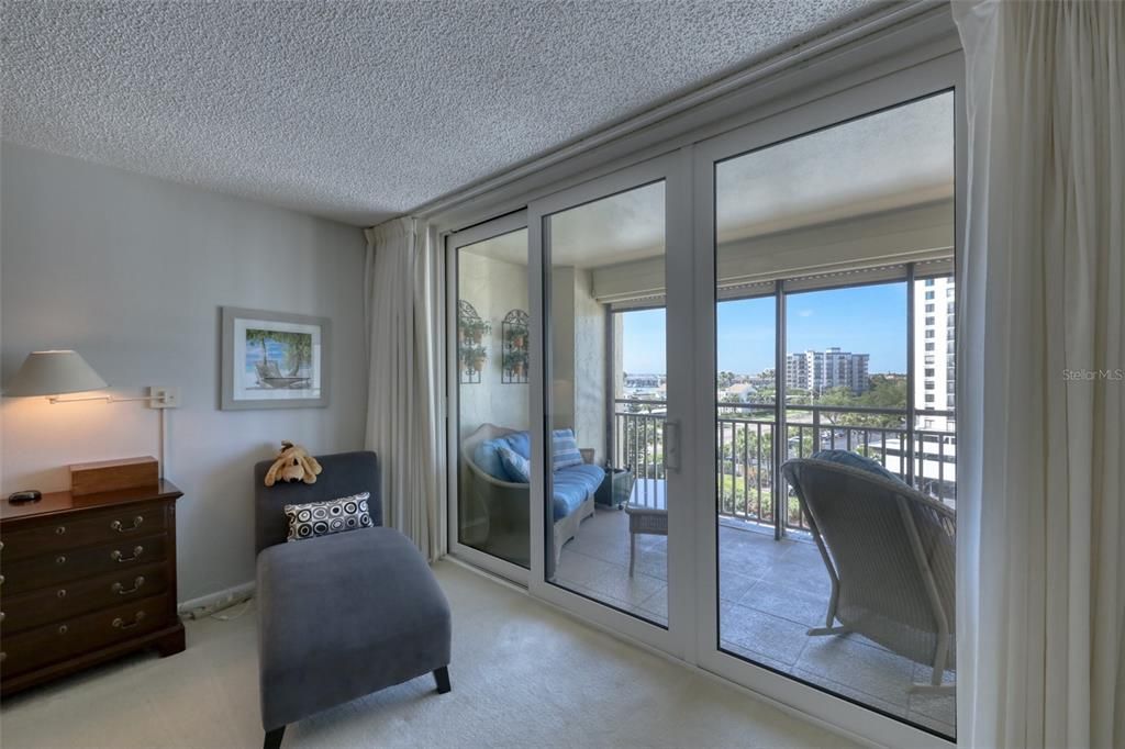 Recently Sold: $685,000 (3 beds, 2 baths, 1624 Square Feet)