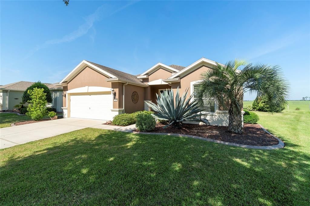 Recently Sold: $276,672 (3 beds, 2 baths, 1736 Square Feet)