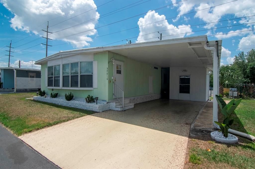 Recently Sold: $77,000 (2 beds, 1 baths, 768 Square Feet)