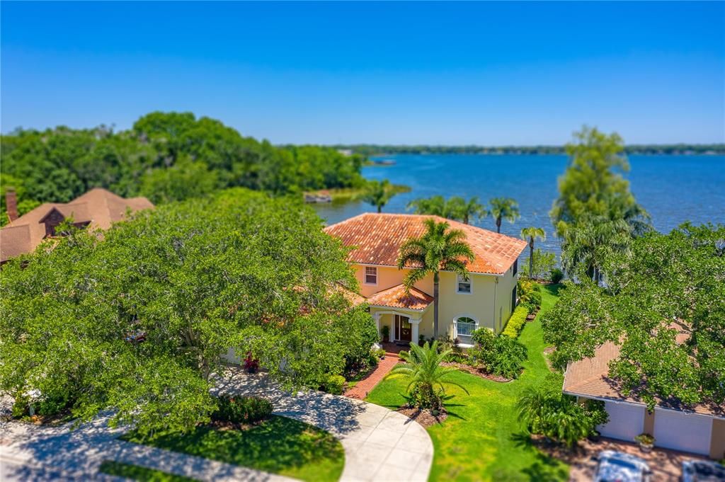 Recently Sold: $725,000 (4 beds, 4 baths, 3619 Square Feet)