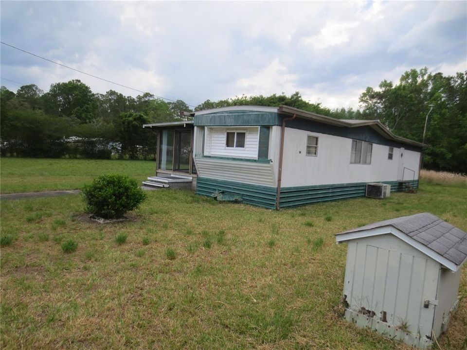 Recently Sold: $58,900 (2 beds, 2 baths, 1120 Square Feet)