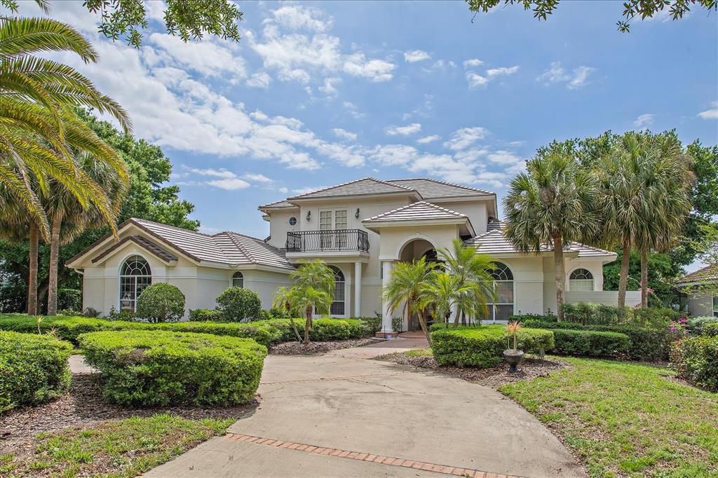 Recently Sold: $1,150,000 (5 beds, 4 baths, 3517 Square Feet)