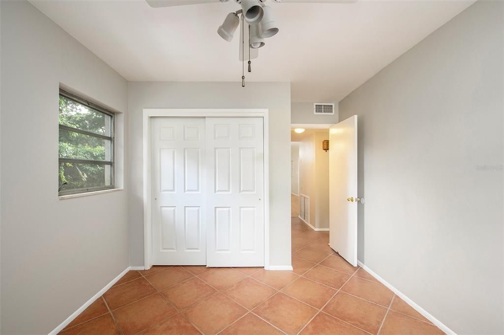 Recently Sold: $315,000 (3 beds, 2 baths, 1647 Square Feet)