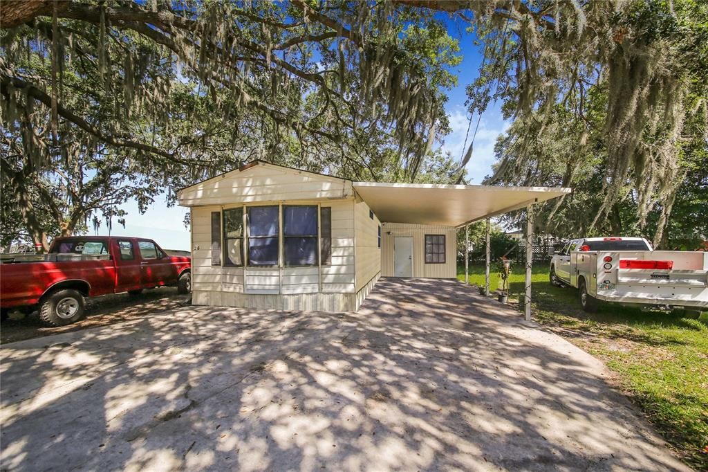 Recently Sold: $82,400 (3 beds, 2 baths, 924 Square Feet)