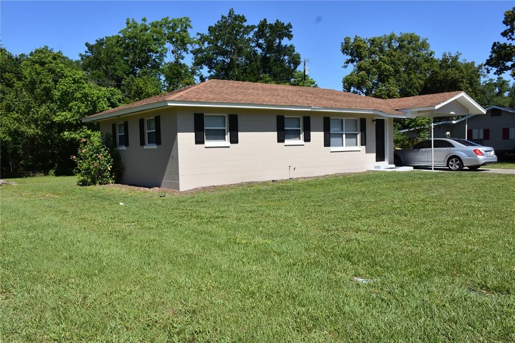 Recently Sold: $179,900 (3 beds, 1 baths, 1046 Square Feet)