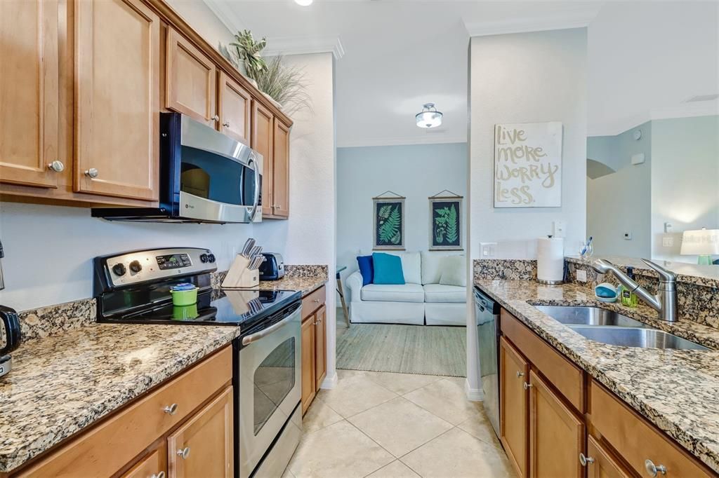 Recently Sold: $400,000 (2 beds, 2 baths, 1232 Square Feet)