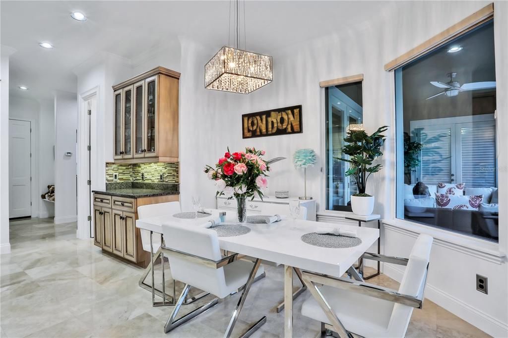 Recently Sold: $1,049,000 (4 beds, 3 baths, 4414 Square Feet)
