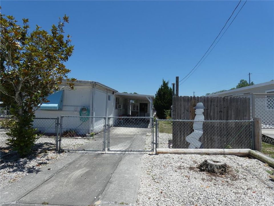 Recently Sold: $69,500 (2 beds, 2 baths, 720 Square Feet)