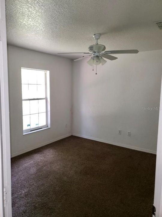 Recently Rented: $1,400 (3 beds, 2 baths, 1314 Square Feet)