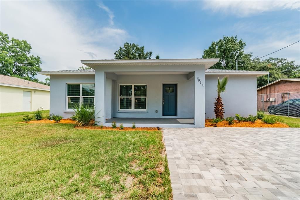 Recently Sold: $265,000 (3 beds, 2 baths, 1432 Square Feet)