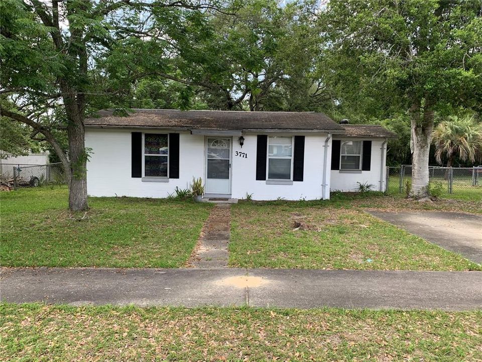 Recently Sold: $99,999 (2 beds, 1 baths, 758 Square Feet)