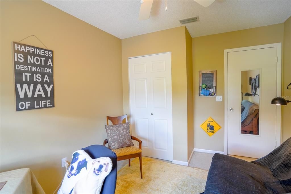 Recently Sold: $174,500 (3 beds, 2 baths, 1407 Square Feet)