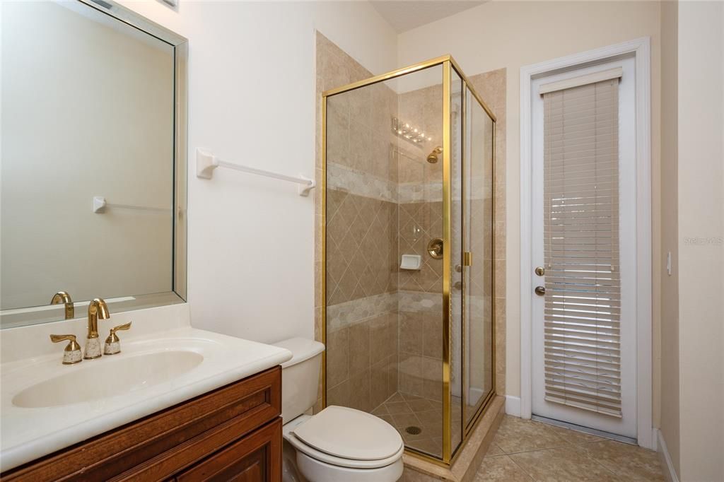 Недавно арендовано: $4,500 (5 спален, 4 ванн, 3893 Квадратных фут)