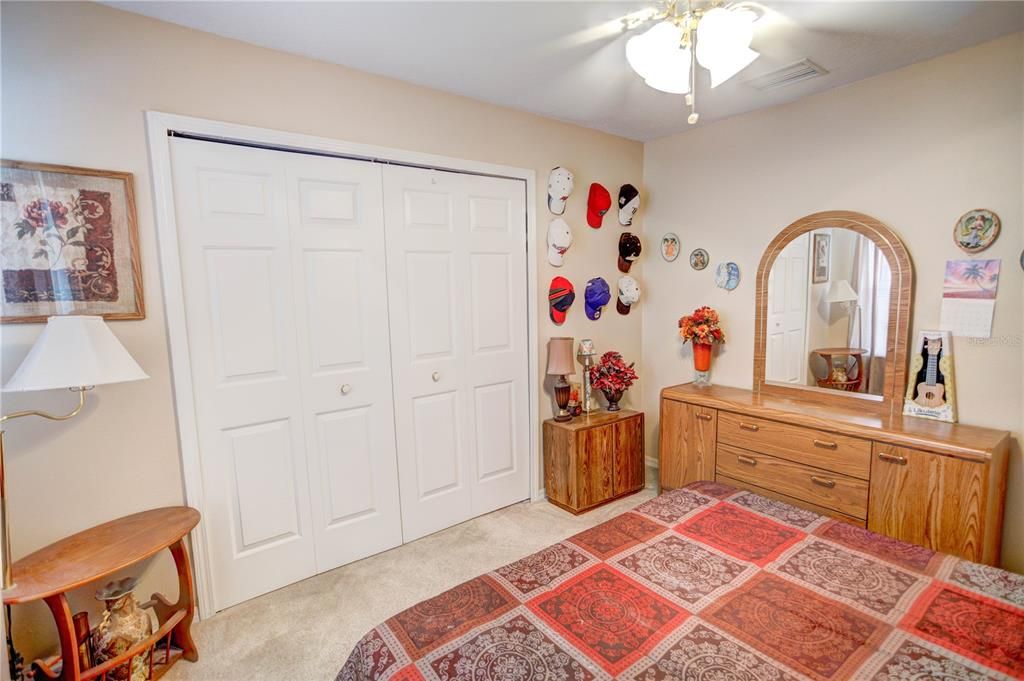 Recently Sold: $160,000 (2 beds, 2 baths, 1560 Square Feet)