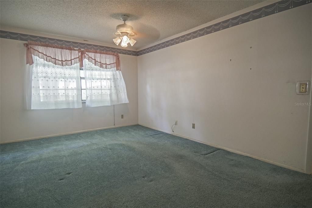 Recently Sold: $155,000 (2 beds, 2 baths, 1230 Square Feet)