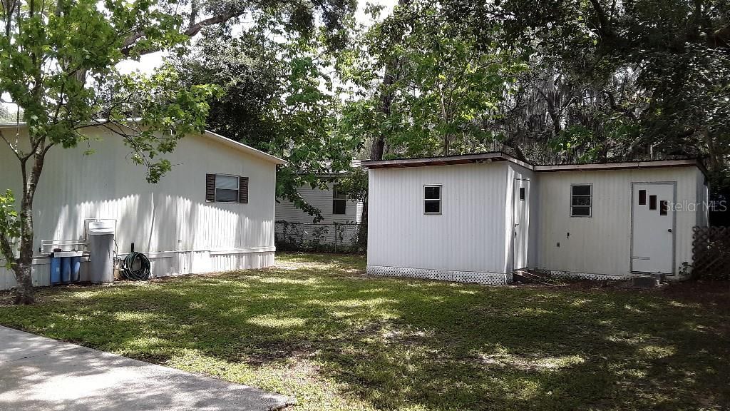 Recently Sold: $117,000 (2 beds, 2 baths, 1288 Square Feet)