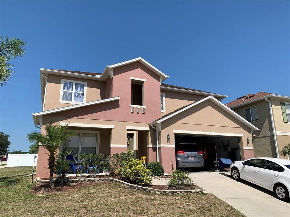 Recently Sold: $320,000 (5 beds, 2 baths, 3033 Square Feet)