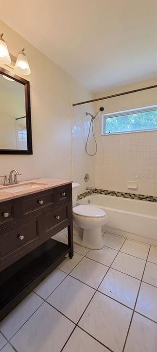 最近租的: $1,650 (3 贝兹, 2 浴室, 1226 平方英尺)