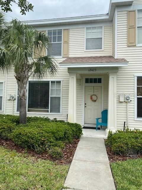 Recently Sold: $215,000 (2 beds, 1 baths, 1134 Square Feet)