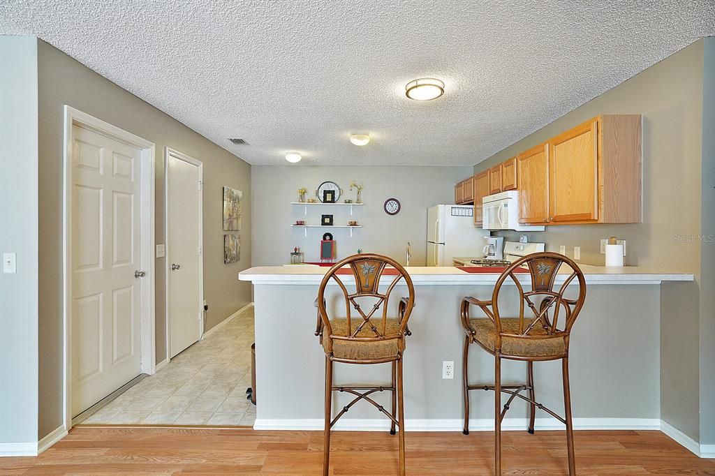 Recently Sold: $224,900 (2 beds, 2 baths, 1156 Square Feet)