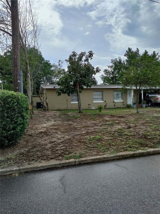 Recently Sold: $190,000 (3 beds, 1 baths, 1024 Square Feet)