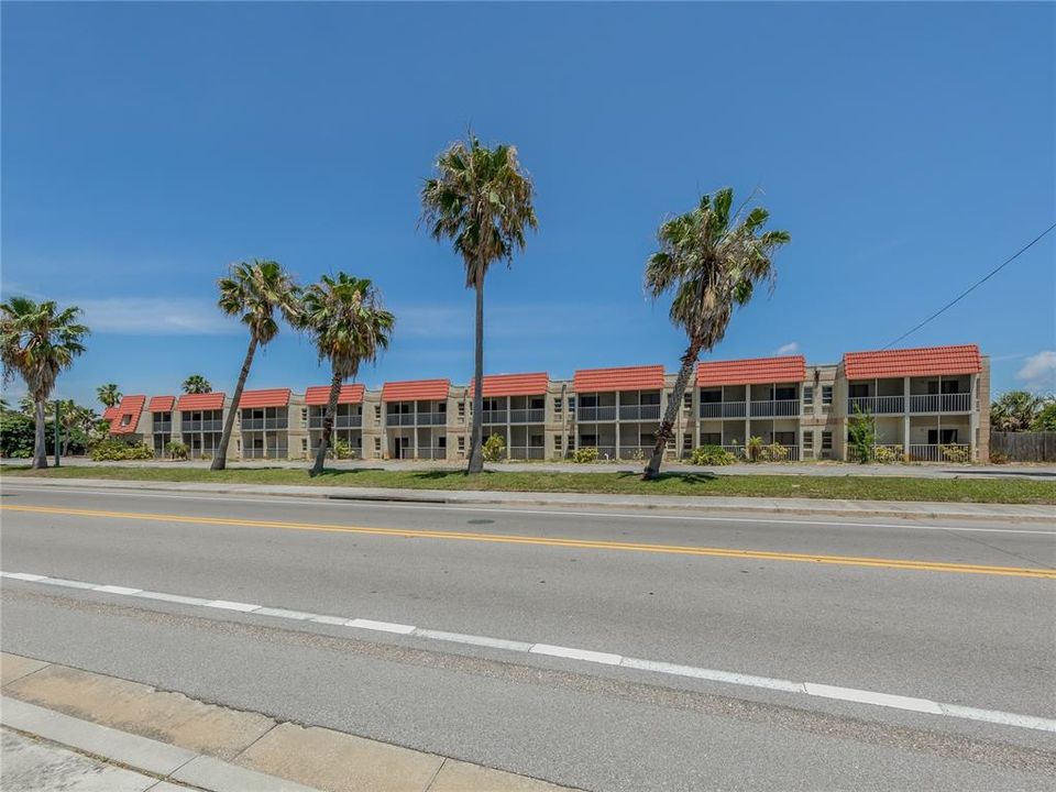 Active With Contract: $7,999,900 (0 beds, 0 baths, 54496 Square Feet)