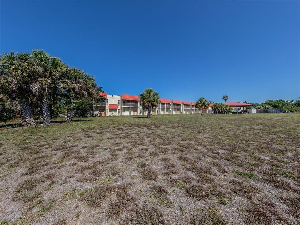 Active With Contract: $7,999,900 (0 beds, 0 baths, 54496 Square Feet)