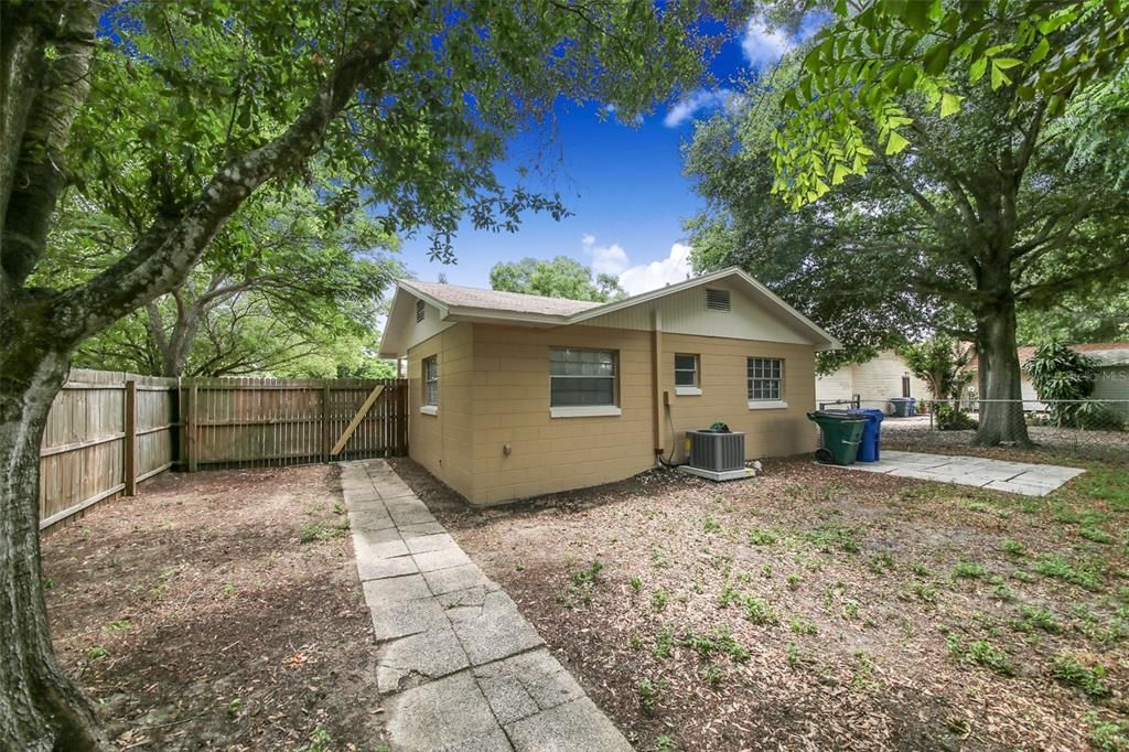 Recently Sold: $177,000 (3 beds, 2 baths, 1260 Square Feet)