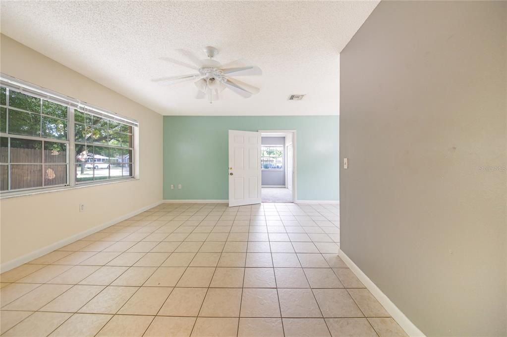 Recently Sold: $177,000 (3 beds, 2 baths, 1260 Square Feet)