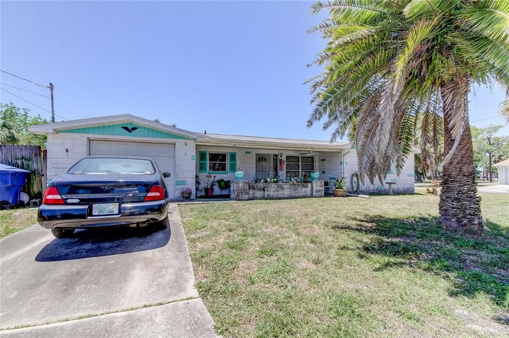 Recently Sold: $129,000 (2 beds, 2 baths, 1048 Square Feet)