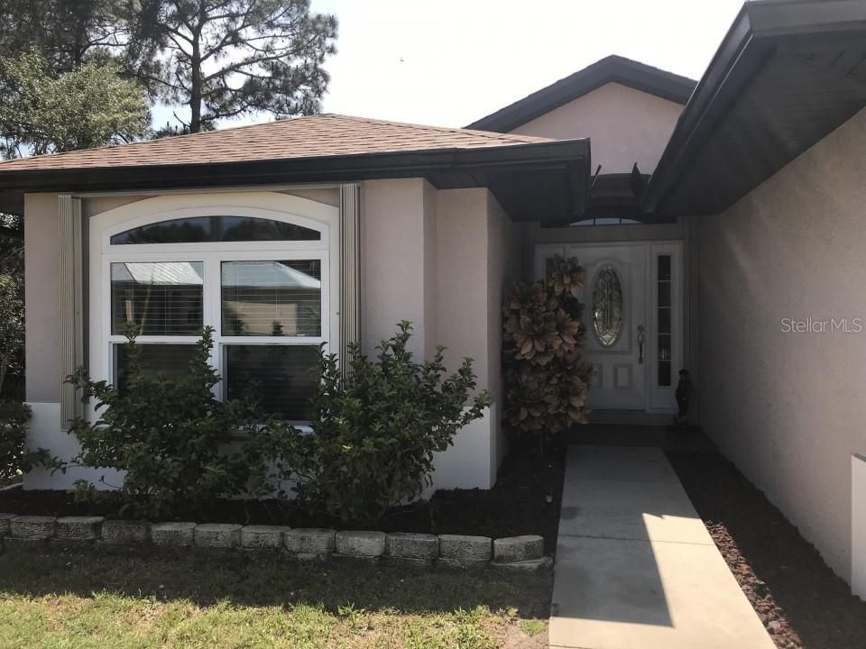 Recently Sold: $289,900 (3 beds, 2 baths, 1841 Square Feet)