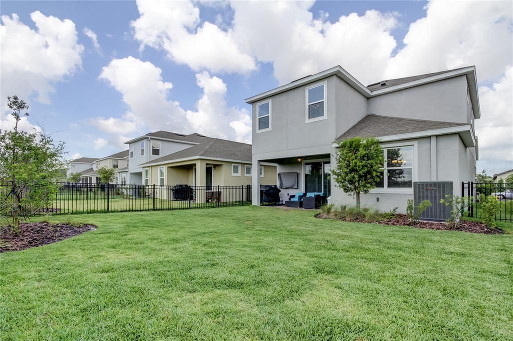 Recently Sold: $399,000 (4 beds, 3 baths, 2392 Square Feet)