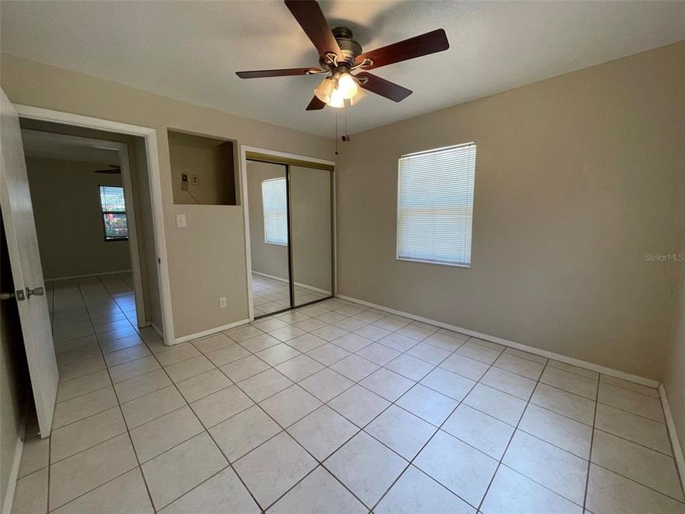 Recently Sold: $159,900 (2 beds, 1 baths, 846 Square Feet)
