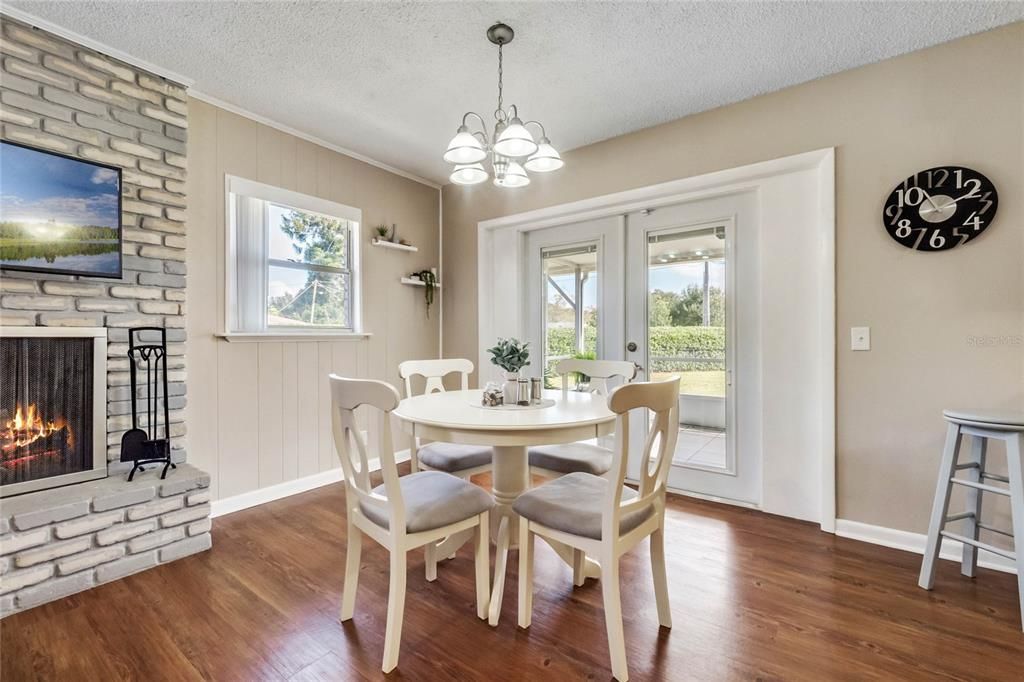 Casual Dining Area with French doors to the screened lanai