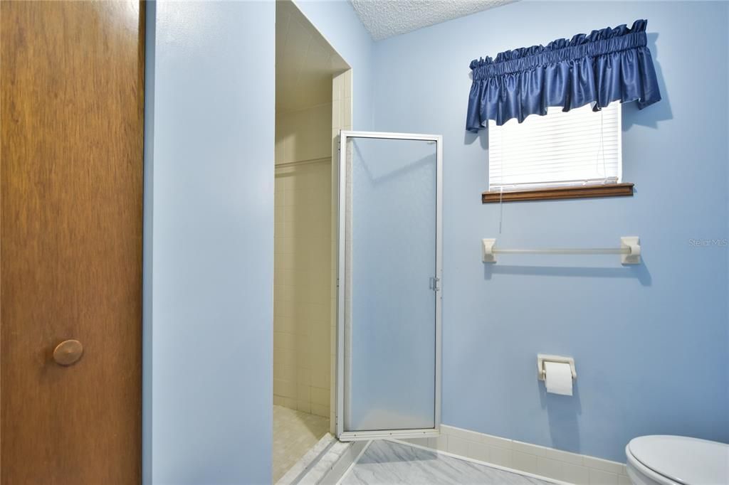 最近售出: $139,900 (2 贝兹, 2 浴室, 1352 平方英尺)