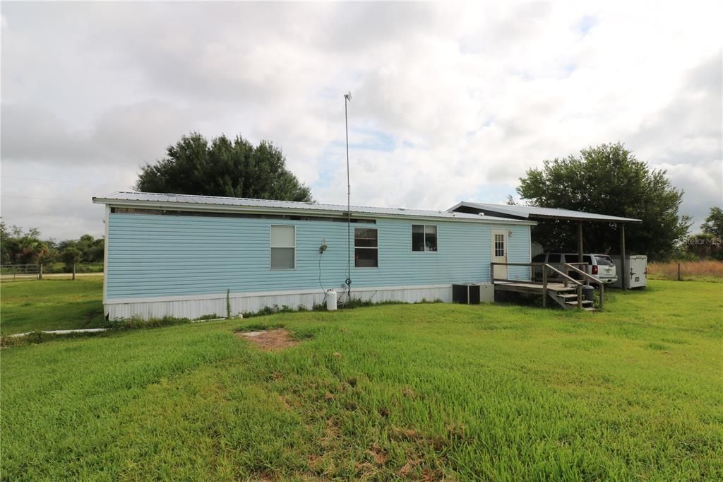 Recently Sold: $130,000 (4 beds, 2 baths, 1377 Square Feet)