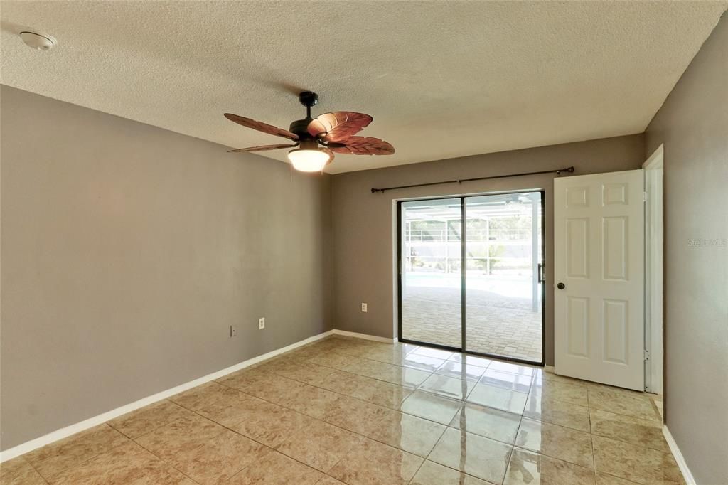 Recently Sold: $310,000 (3 beds, 2 baths, 1630 Square Feet)