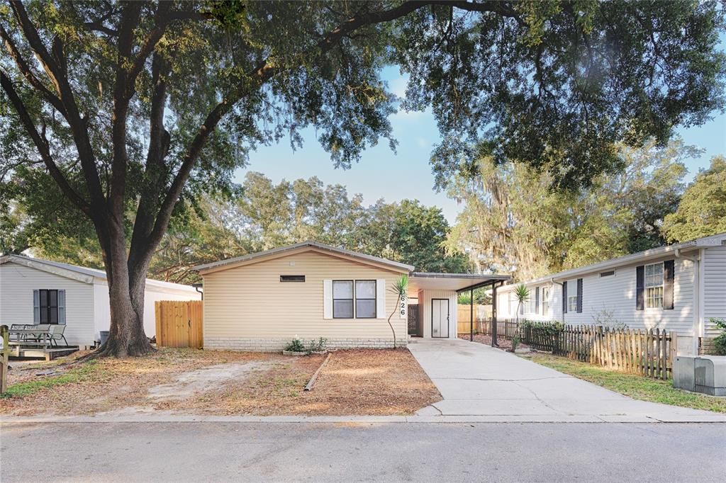 Recently Sold: $105,000 (3 beds, 2 baths, 1248 Square Feet)